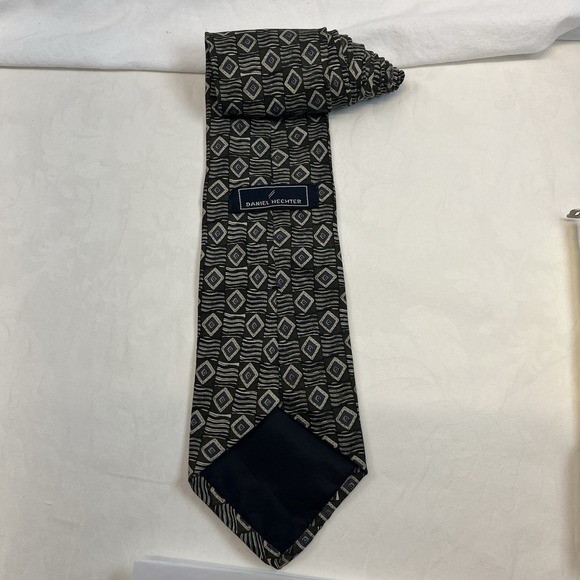 Daniel Hechter Men's Patterned Silk Vintage  Neck Tie 57"‎ - Picture 4 of 5